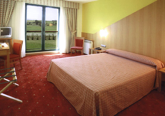 Hotel Mirador De Gornazo Gormazo Buitenkant foto